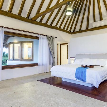 Dk Luxury Ocean Front Villa - Adults Only Isla Holbox Buitenkant foto