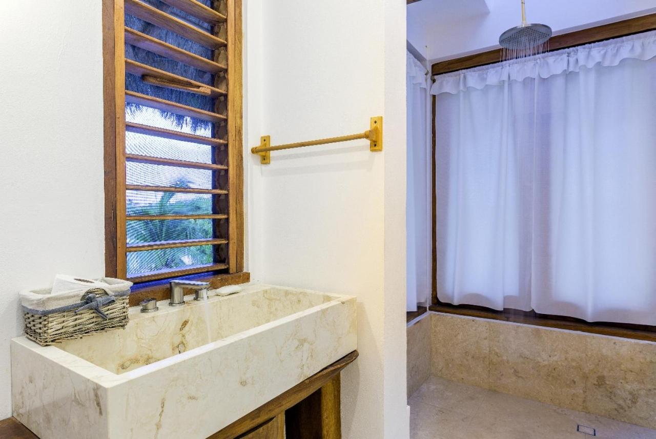 Dk Luxury Ocean Front Villa - Adults Only Isla Holbox Buitenkant foto