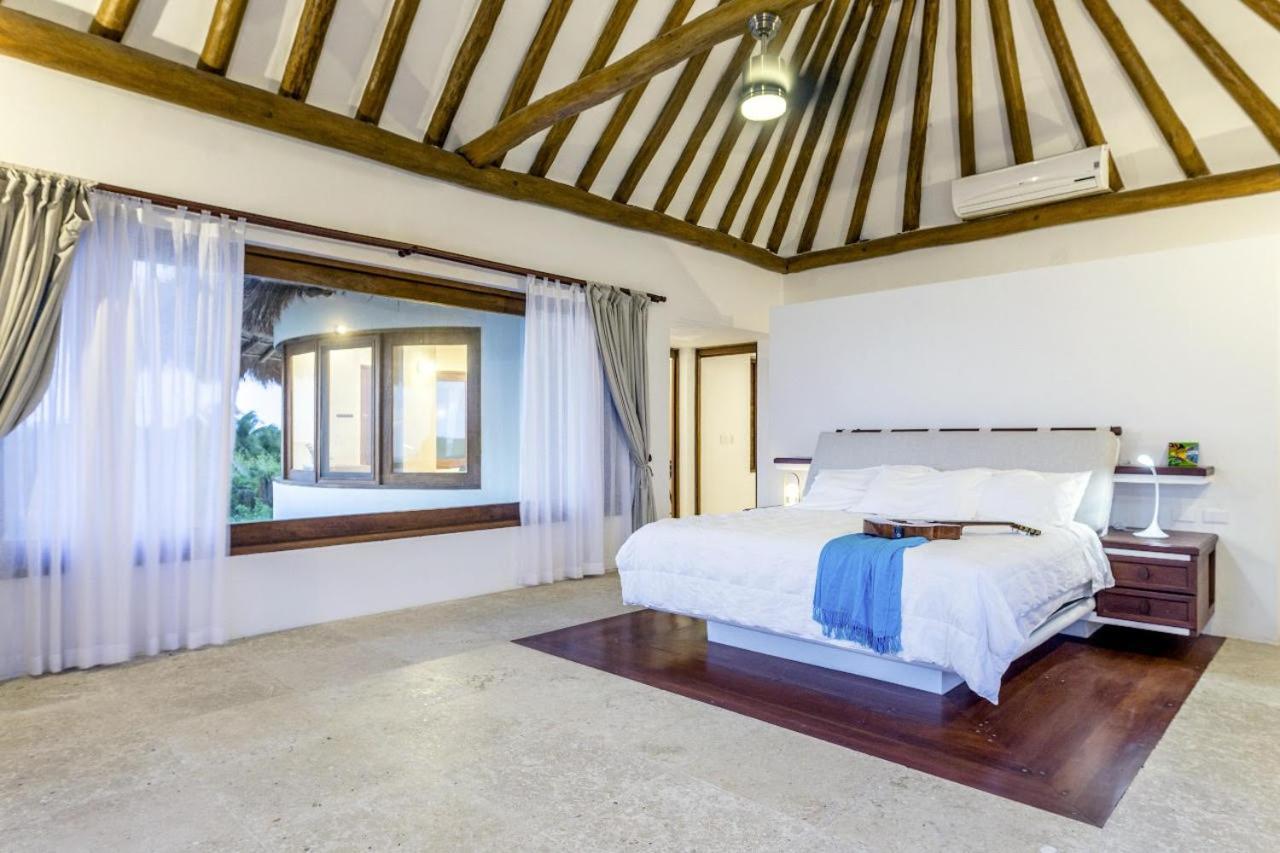 Dk Luxury Ocean Front Villa - Adults Only Isla Holbox Buitenkant foto